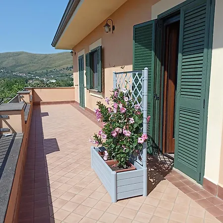 Il Maestrale ベッド・アンド・ブレックファスト カステッラバーテ