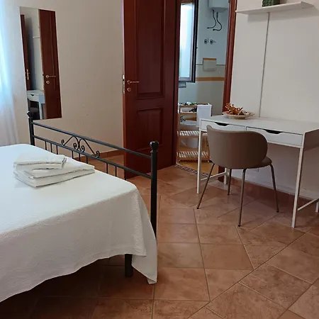 Il Maestrale לינה וארוחת בוקר