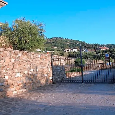 فندق مبيت وإفطار Il Maestrale
